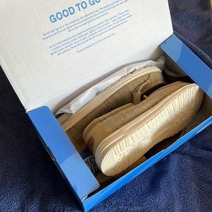 NEW mens 10 hey dude!